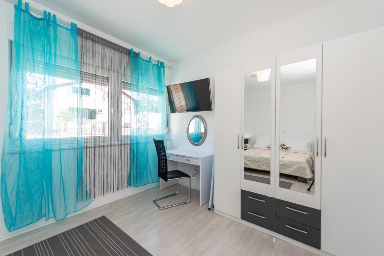 Antonio Apartments Sukosan Luaran gambar