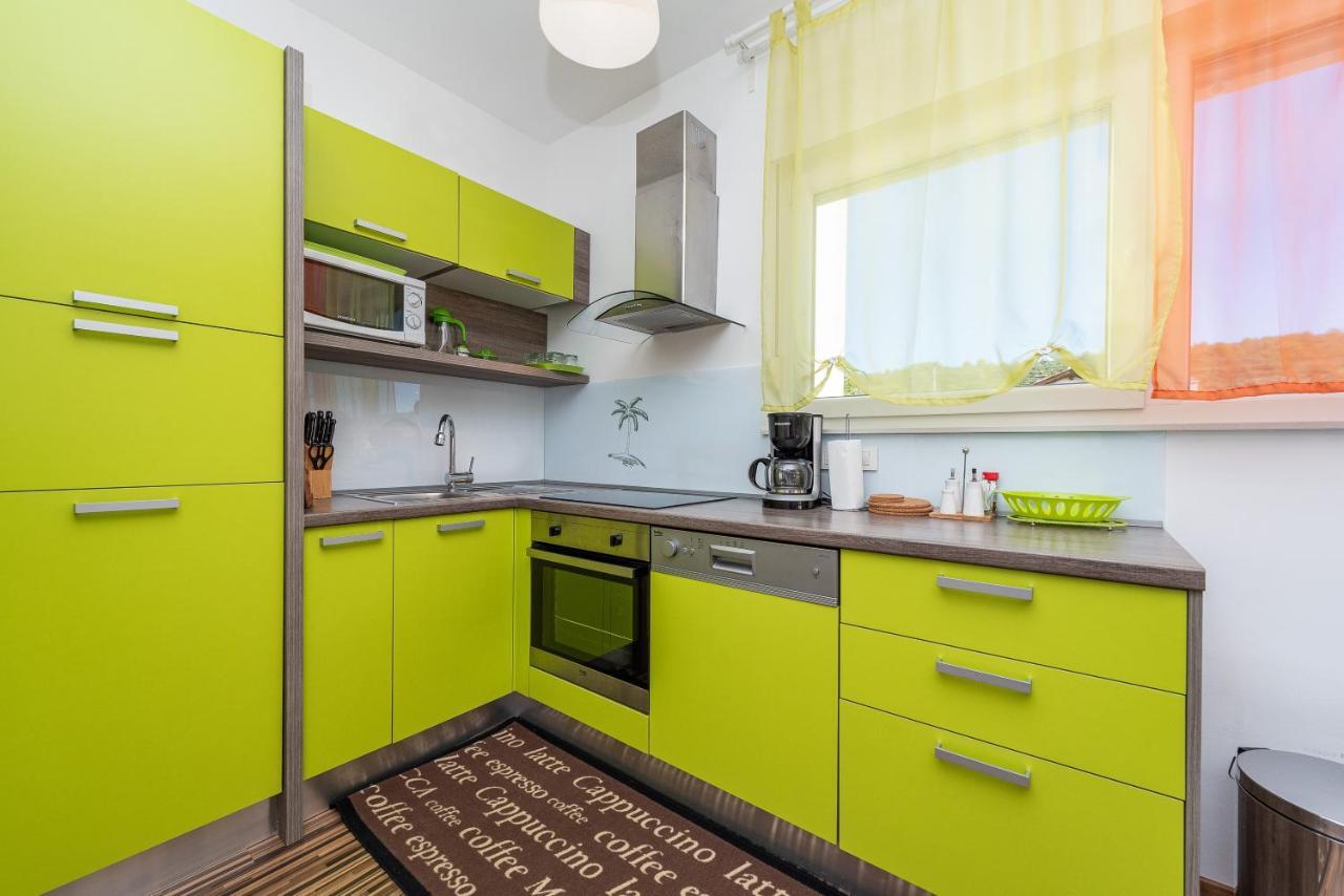 Antonio Apartments Sukosan Luaran gambar