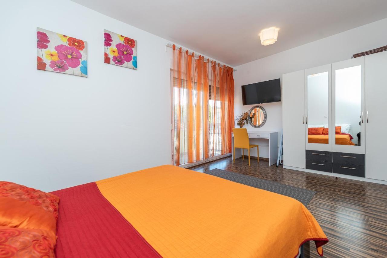 Antonio Apartments Sukosan Luaran gambar